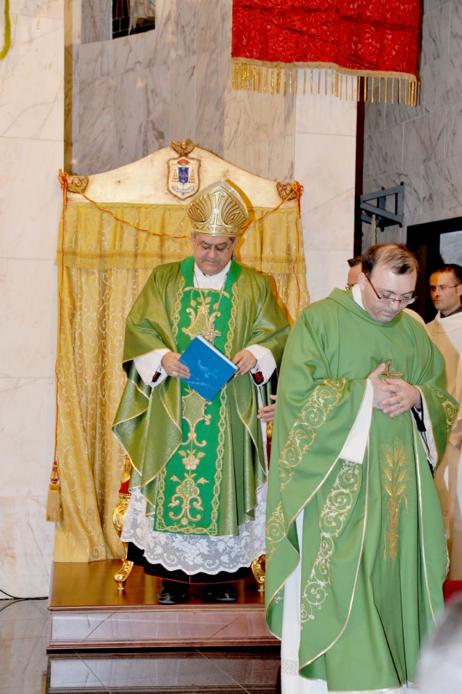 possesso-canonico-don-doriano-12-11-2011 (31)